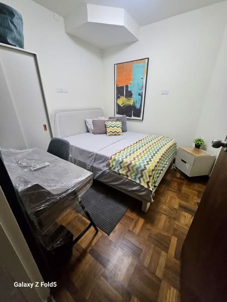 Master Bedroom and 4 Common Rooms available for rent in Bukit Purmei area, 050, , Room Rental, 180 sqft, Condominium For Rent, by Nickson Guay, 500211262 - Room Z - PropertyGuru.com.sg
