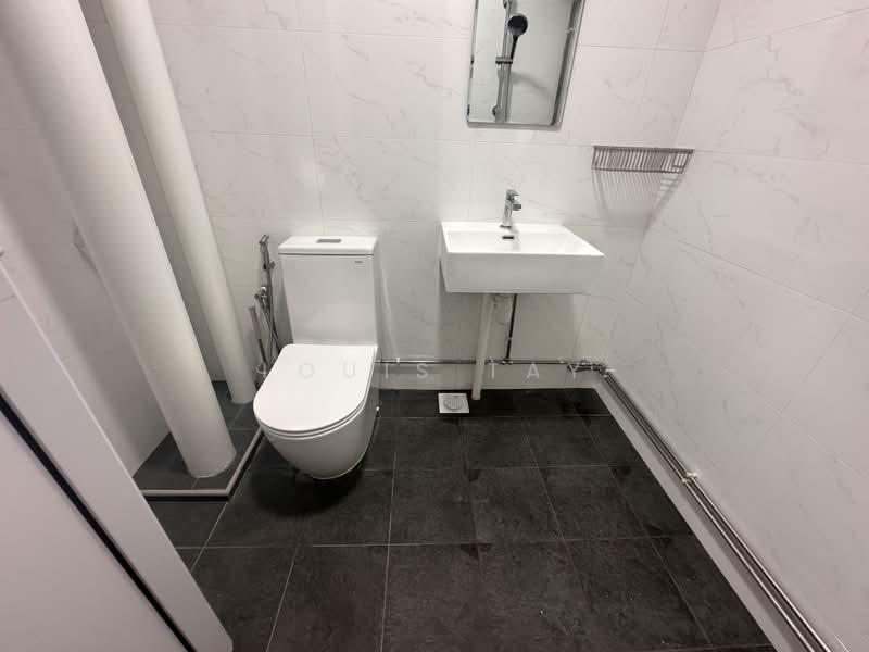 278 Bishan Street 24, 278 Bishan Street 24, 3 Bedrooms, 1,162 sqft, HDB Flat For Rent, by Louis Tay, 500211265 - Common Bathroom - PropertyGuru.com.sg