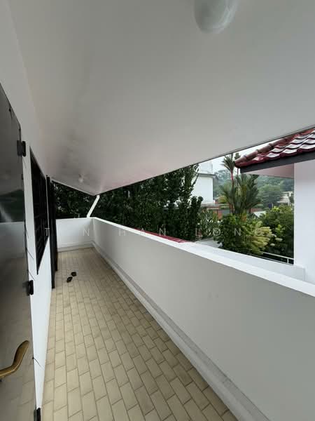 Hong Kong Park, , 5 Bedrooms, 3,500 sqft, Semi-Detached House For Sale, by Tan Han Long, 500211267 - Balcony - PropertyGuru.com.sg