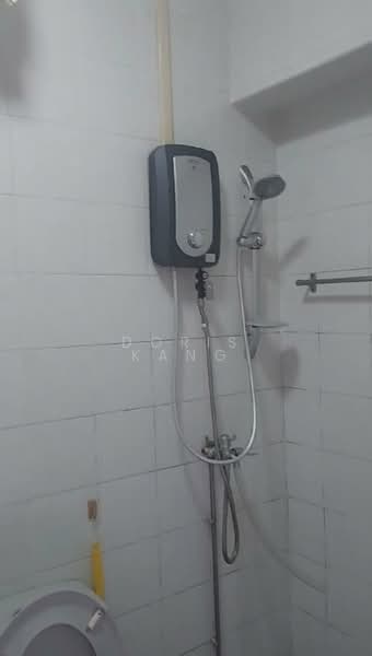 531 Jelapang Road, 531 Jelapang Road, Room Rental, 120 sqft, HDB Flat For Rent, by Doris Kang, 500211269 - Bathroom - PropertyGuru.com.sg