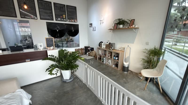 Prestige Point, 398 Upper Paya Lebar Road, 592 sqft, Shop / Shophouse For Sale, by Henson Pang, 500211291 - Interior - CommercialGuru.com.sg