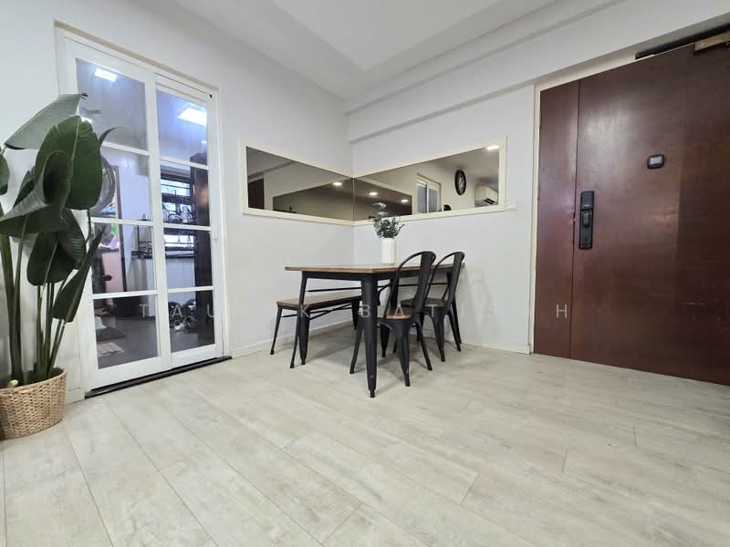 438A Sengkang West Avenue, 438A Sengkang West Avenue, 3 Bedrooms, 1,011 sqft, HDB Flat For Sale, by Taufik Batisah, 500211326 - Dining Room - PropertyGuru.com.sg