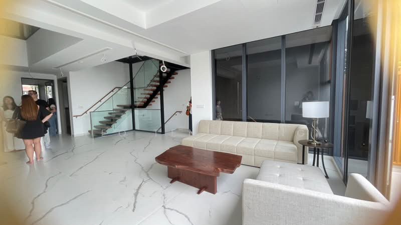 Seletar Hills Estate, Seletar Hills Drive, 5 Bedrooms, 5,380 sqft, Terraced House For Sale, by Teo Teng Teng, 500211331 - PropertyGuru.com.sg