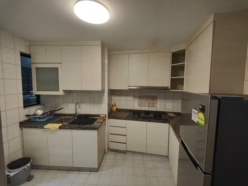 Nouvelle Park, 131 Poh Huat Road West, Room Rental, 200 sqft, Condominium For Rent, by Ng Fu Xing, 500211336 - Kitchen - PropertyGuru.com.sg