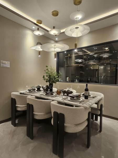 Chuan Park, 240 Lorong Chuan, Hougang / Punggol / Sengkang, 3 Bedrooms, 1,206 sqft, Condominium For Sale, by Joyce Tan, 500211347 - Dining Room - PropertyGuru.com.sg