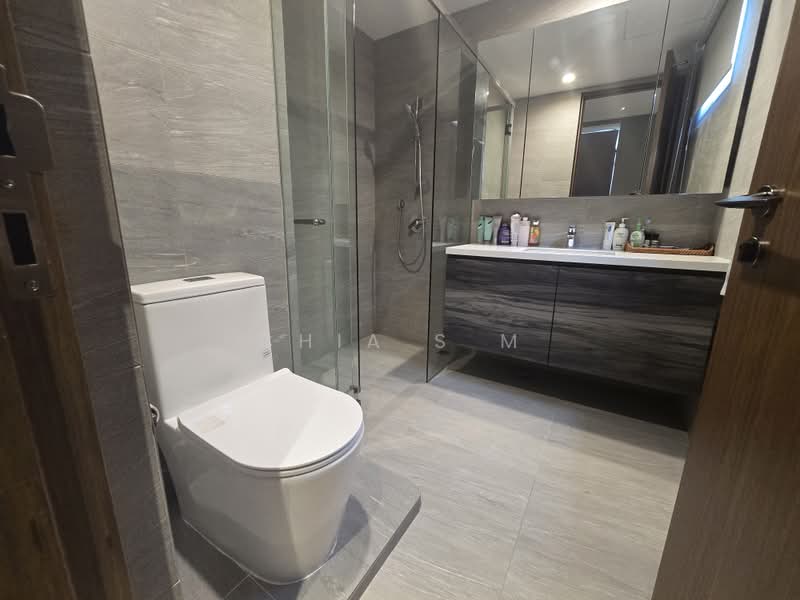 Eng Kong / Toh Tuck Corner Terrace, Upper Toh Tuck Terrace, 5 Bedrooms, 5,382 sqft, Corner Terrace For Sale, by Chia S M, 500211355 - Bathroom - PropertyGuru.com.sg