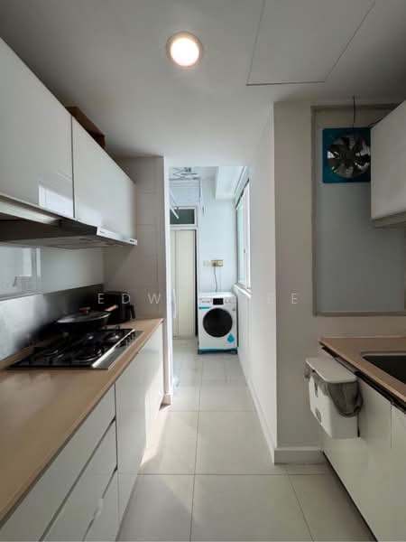 The Centris, 75 Jurong West Central 3, 3 Bedrooms, 1,991 sqft, Apartment For Rent, by Edwin Lee, 500211360 - PropertyGuru.com.sg