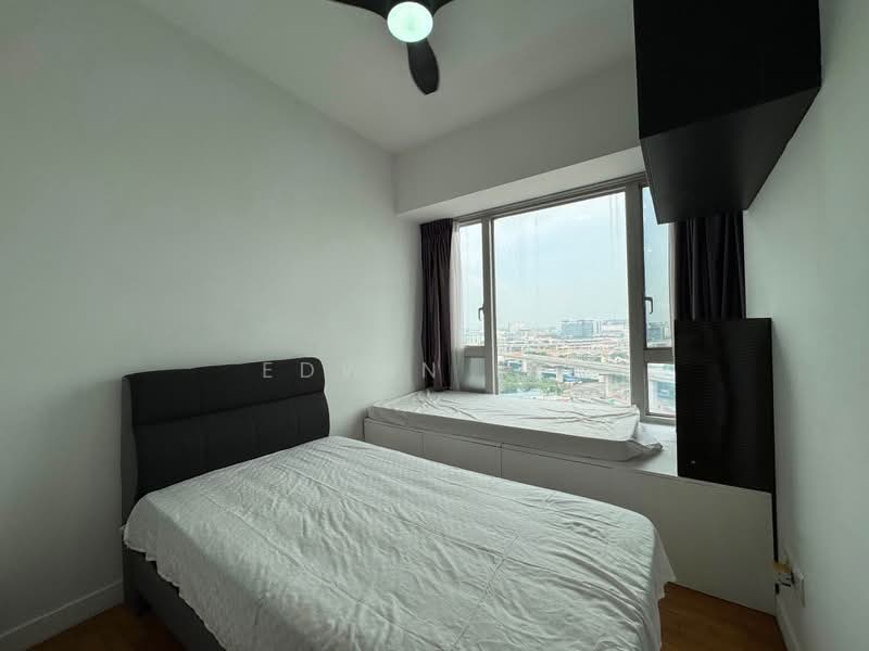 The Centris, 75 Jurong West Central 3, 3 Bedrooms, 1,991 sqft, Apartment For Rent, by Edwin Lee, 500211360 - PropertyGuru.com.sg