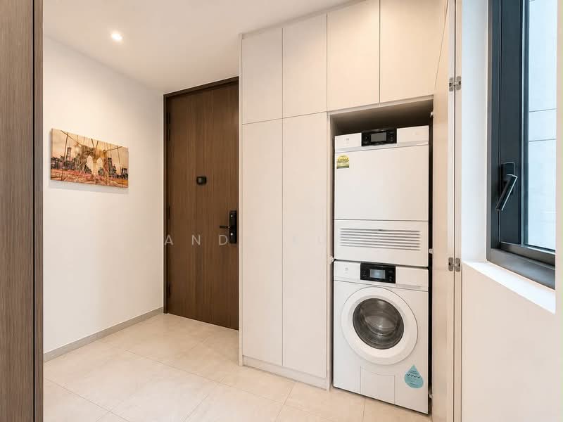 Leedon Green, 32 Leedon Heights, 4 Bedrooms, 1,496 sqft, Condominium For Sale, by Andy Kuah, 500211361 - Entrance - PropertyGuru.com.sg