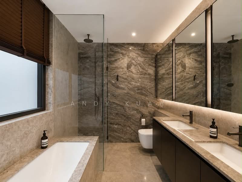 Leedon Green, 32 Leedon Heights, 4 Bedrooms, 1,496 sqft, Condominium For Sale, by Andy Kuah, 500211361 - Bathroom - PropertyGuru.com.sg