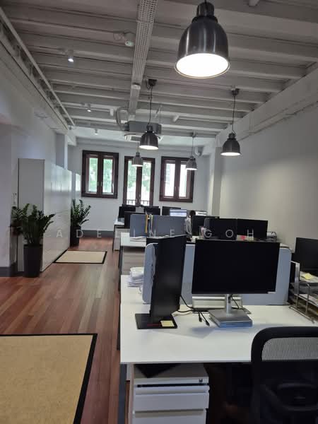 Shophouse Office@Capital Square-2433 SqFt-Good Layout-Nicely Fitted-Lift Access, Church Street, Telok Ayer Street, 2,433 sqft, Office For Rent, by Adeline Goh, 500211363 - Interior - CommercialGuru.com.sg
