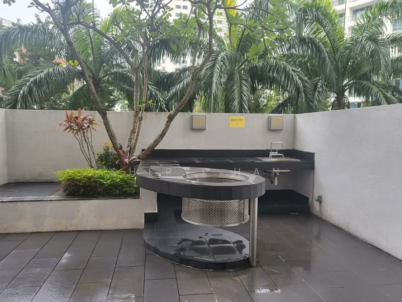 Regency Suites, 38 Kim Tian Road, 1 Bedroom, 1,152 sqft, Apartment For Sale, by Sheryl Han, 500211369 - Exterior - PropertyGuru.com.sg