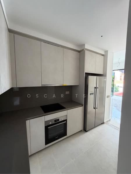 35 Gilstead, 35 Gilstead Road, 3 Bedrooms, 872 sqft, Apartment For Sale, by Oscar Tsui, 500211381 - PropertyGuru.com.sg