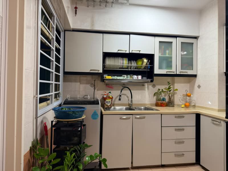 132 Edgedale Plains, 132 Edgedale Plains, 3 Bedrooms, 1,194 sqft, HDB Flat For Sale, by Rosebelle Chua 玫瑰, 500211390 - Kitchen - PropertyGuru.com.sg