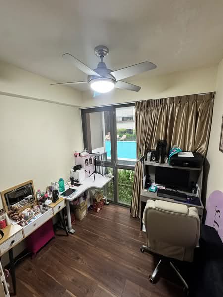 Bellewoods, 102 Woodlands Avenue 5, 4 Bedrooms, 1,345 sqft, Executive Condominium For Sale, by Henry Ng, 500211412 - Study - PropertyGuru.com.sg