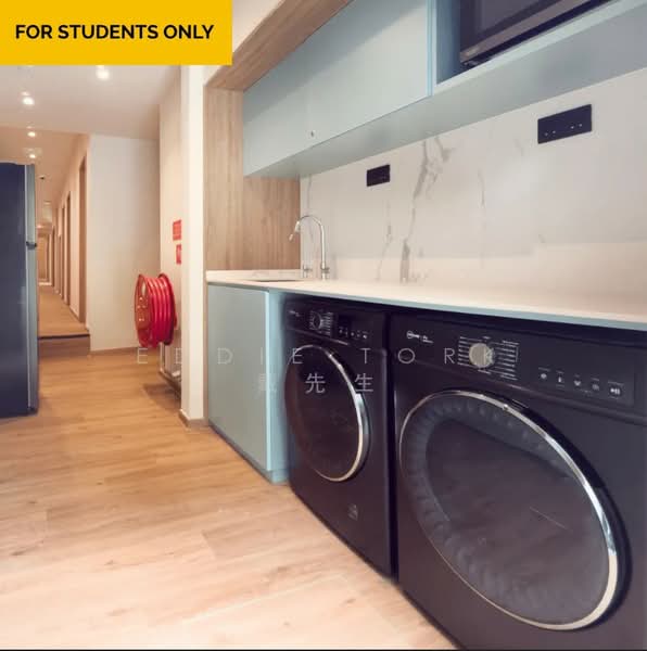 Coliwoo Lavender Collection | Student Hostel, , Room Rental, 130 sqft, Walk-up Apartment For Rent, by Eddie Tork 戴先生, 500211415 - Corridor - PropertyGuru.com.sg