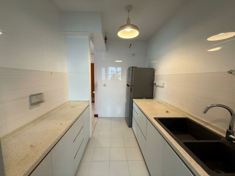 164B Rivervale Crescent, 164B Rivervale Crescent, 2 Bedrooms, 732 sqft, HDB Flat For Sale, by Stephen Tan, 500211417 - Kitchen - PropertyGuru.com.sg