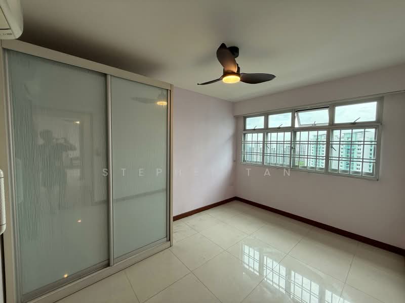 164B Rivervale Crescent, 164B Rivervale Crescent, 2 Bedrooms, 732 sqft, HDB Flat For Sale, by Stephen Tan, 500211417 - Bedroom - PropertyGuru.com.sg