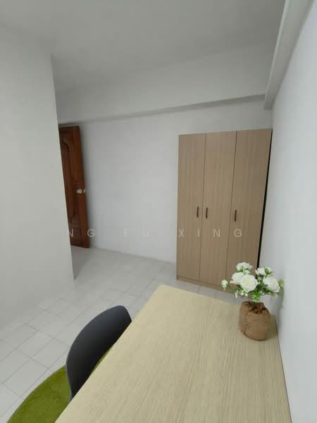 Pine Grove, 1A Pine Grove, Room Rental, 200 sqft, Condominium For Rent, by Ng Fu Xing, 500211420 - Interior - PropertyGuru.com.sg