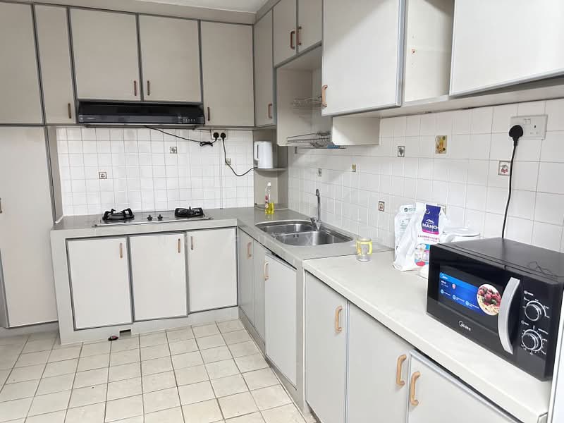 Neptune Court, 1 Marine Vista, Room Rental, 200 sqft, Apartment For Rent, by Ng Fu Xing, 500211428 - Kitchen - PropertyGuru.com.sg