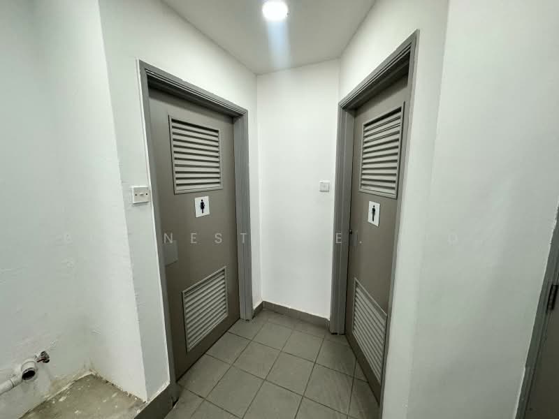 St Andrew's Centre, 250 Tanjong Pagar Road, 2,831 sqft, Office For Rent, by CHUA SOO LIANG, 500211435 - Corridor - CommercialGuru.com.sg