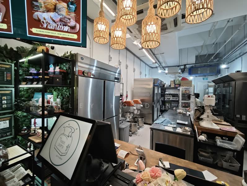 Floravista, 7 Ang Mo Kio Street 66, 710 sqft, Food & Beverage For Rent, by Darren Lim, 500211437 - Kitchen - CommercialGuru.com.sg