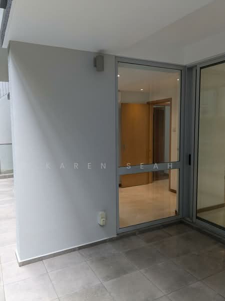 8 @ Mount Sophia, 8 Mount Sophia, 2 Bedrooms, 958 sqft, Condominium For Sale, by Karen Seah, 500211443 - Interior - PropertyGuru.com.sg
