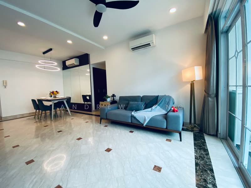 Symphony Heights, 33 Hume Avenue, 3 Bedrooms, 1,216 sqft, Condominium For Sale, by Andrew Yong, 500211444 - Living Room - PropertyGuru.com.sg