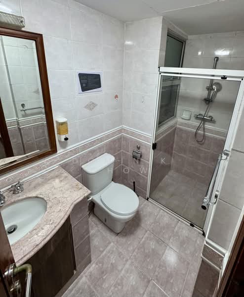 The Bayshore, 22 Bayshore Road, Room Rental, 200 sqft, Condominium For Rent, by Dominik Chow, 500211447 - Bathroom - PropertyGuru.com.sg