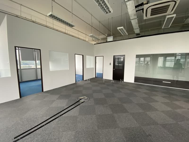 Mapex, 37 Jalan Pemimpin, 1,959 sqft, Light Industrial (B1) For Sale, by Deon Tan, 500211449 - Interior - CommercialGuru.com.sg