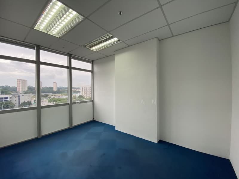 Mapex, 37 Jalan Pemimpin, 1,959 sqft, Light Industrial (B1) For Sale, by Deon Tan, 500211449 - Interior - CommercialGuru.com.sg