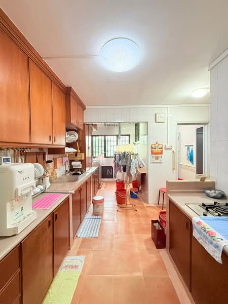 502 Jelapang Road, 502 Jelapang Road, 4 Bedrooms, 1,335 sqft, HDB Flat For Sale, by Jose Loh Zhenhao, 500211467 - Kitchen - PropertyGuru.com.sg