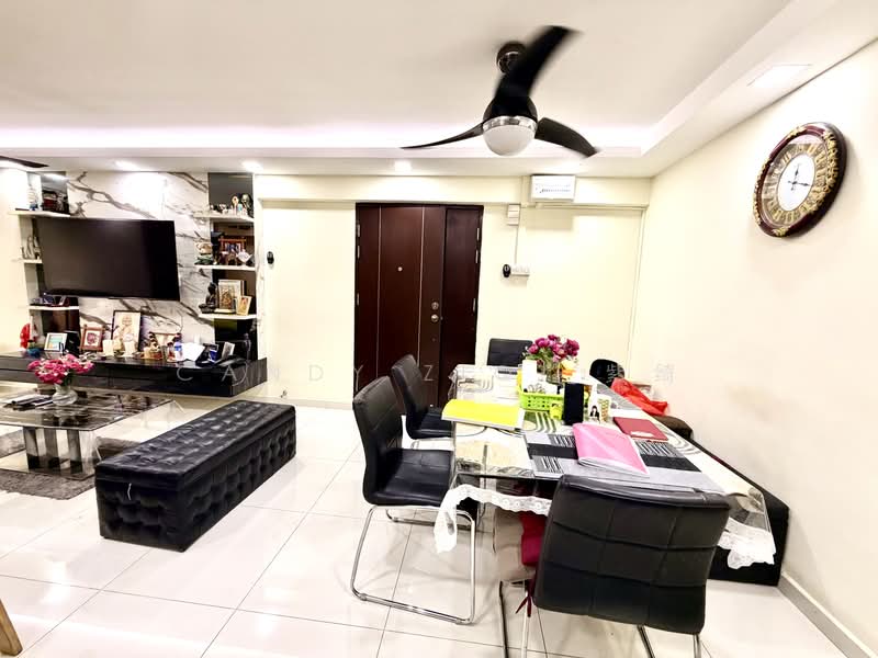 100 Whampoa Drive, 100 Whampoa Drive, 3 Bedrooms, 980 sqft, HDB Flat For Sale, by Candy ZiQi 紫绮, 500211475 - Living Room - PropertyGuru.com.sg