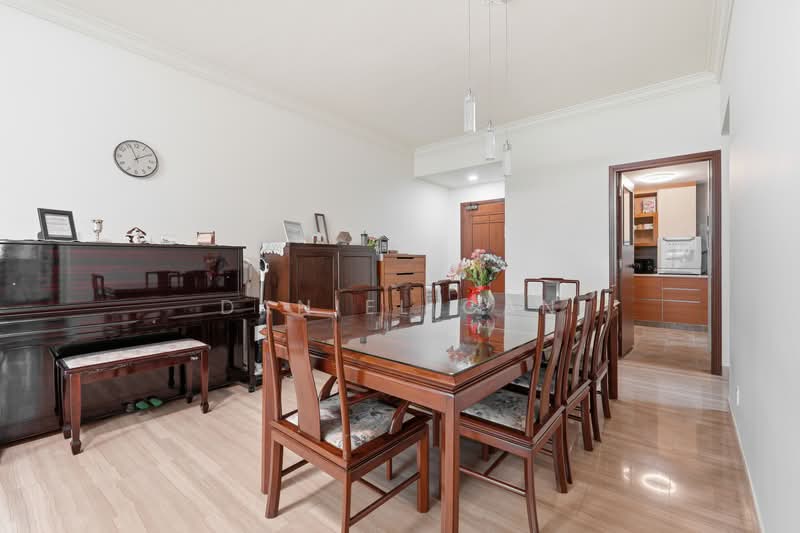 Woodgrove Condo, 10 Woodgrove Drive, 4 Bedrooms, 2,067 sqft, Condominium For Sale, by Daniel Gan, 500211484 - Dining Room - PropertyGuru.com.sg