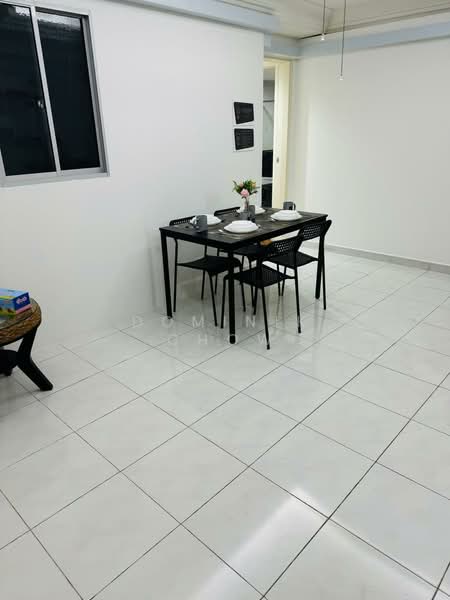 The Tanamera, 1 Tanah Merah Kechil Road, Room Rental, 250 sqft, Condominium For Rent, by Dominik Chow, 500211489 - Dining Room - PropertyGuru.com.sg
