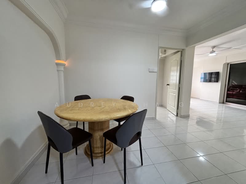 537 Hougang Street 52, 537 Hougang Street 52, 4 Bedrooms, 1,150 sqft, HDB Flat For Rent, by Audrey Phang, 500211492 - Dining Room - PropertyGuru.com.sg