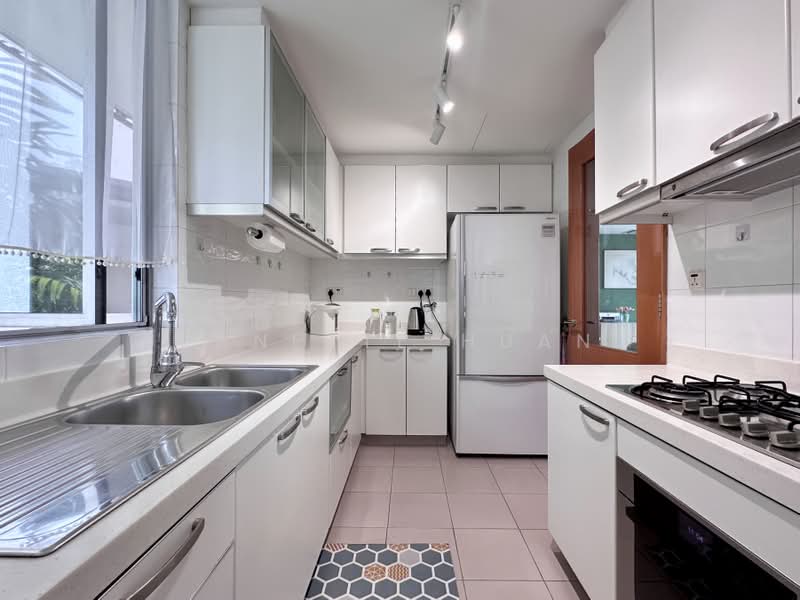 Caribbean at Keppel Bay, 16 Keppel Bay Drive, Harbourfront / Telok Blangah, 3 Bedrooms, 1,335 sqft, Condominium For Sale, by Jeanette Huang, 500211499 - Kitchen - PropertyGuru.com.sg