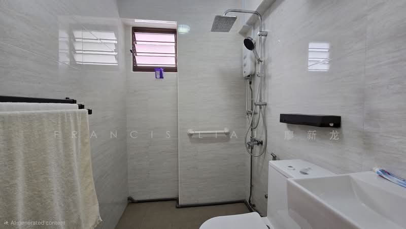 250 Bishan Street 22, 250 Bishan Street 22, 3 Bedrooms, 1,227 sqft, HDB Flat For Sale, by Francis Liau 廖新龙, 500211515 - Bathroom - PropertyGuru.com.sg