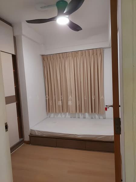 The Woodgrove, 3 Woodgrove Drive, Room Rental, 120 sqft, Apartment For Rent, by Aloisa Lua (嘉嘉), 500211521 - Bedroom - PropertyGuru.com.sg