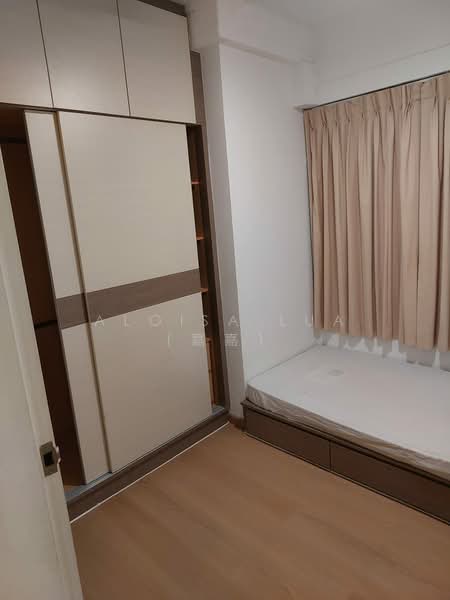 The Woodgrove, 3 Woodgrove Drive, Room Rental, 120 sqft, Apartment For Rent, by Aloisa Lua (嘉嘉), 500211521 - Bedroom - PropertyGuru.com.sg