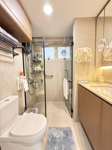 182 Jelebu Road, 182 Jelebu Road, 3 Bedrooms, 1,195 sqft, HDB Flat For Rent, by Aaron Yeo, 500211531 - Bathroom - PropertyGuru.com.sg