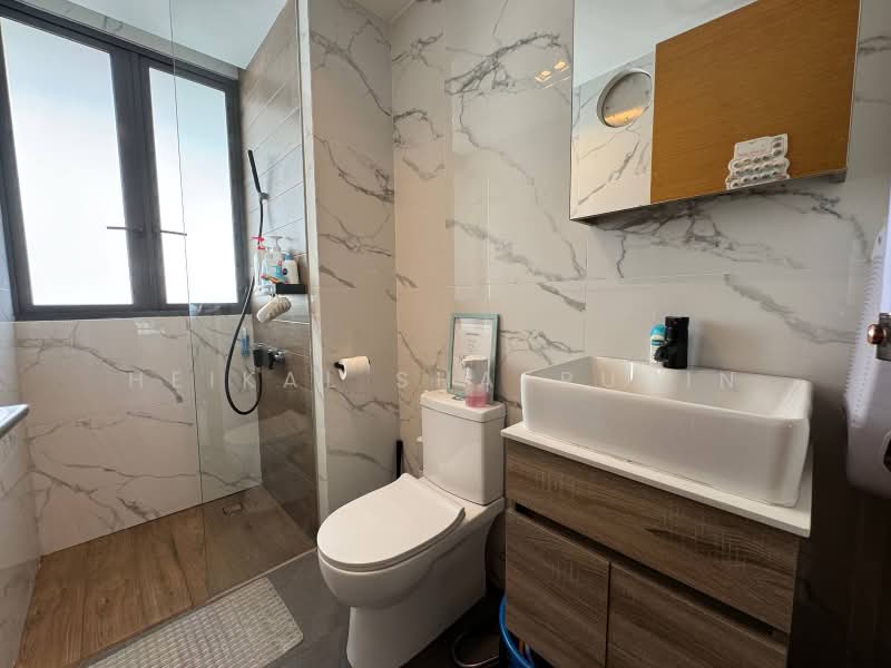 Hedges Park Condominium, 89 Flora Drive, 2 Bedrooms, 872 sqft, Condominium For Sale, by Heikal Shafrudin, 500211533 - PropertyGuru.com.sg