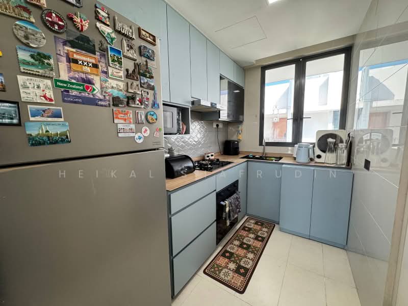 Hedges Park Condominium, 89 Flora Drive, 2 Bedrooms, 872 sqft, Condominium For Sale, by Heikal Shafrudin, 500211533 - PropertyGuru.com.sg
