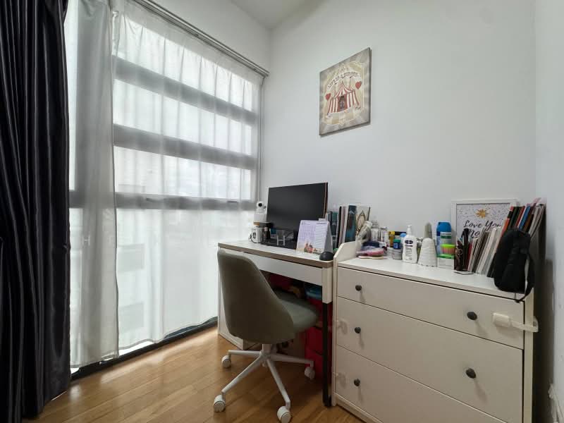 Hedges Park Condominium, 89 Flora Drive, 2 Bedrooms, 872 sqft, Condominium For Sale, by Heikal Shafrudin, 500211533 - PropertyGuru.com.sg