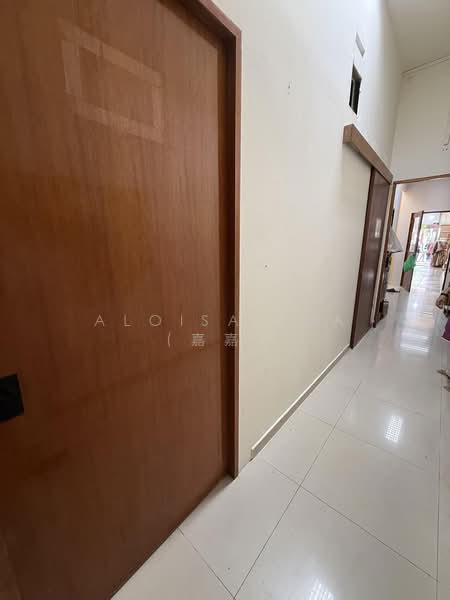 442 serangoon road, , 180 sqft, Shop / Shophouse For Rent, by Aloisa Lua (嘉嘉), 500211537 - Corridor - CommercialGuru.com.sg