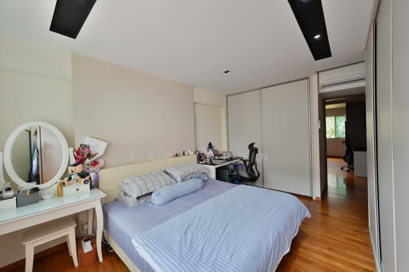 460 Pasir Ris Drive 4, 460 Pasir Ris Drive 4, 4 Bedrooms, 1,571 sqft, HDB Flat For Sale, by Zac Chen, 500211548 - Master Bedroom - PropertyGuru.com.sg