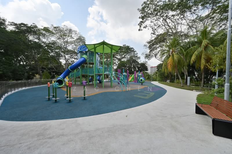 460 Pasir Ris Drive 4, 460 Pasir Ris Drive 4, 4 Bedrooms, 1,571 sqft, HDB Flat For Sale, by Zac Chen, 500211548 - Playground at Seashell Park - PropertyGuru.com.sg
