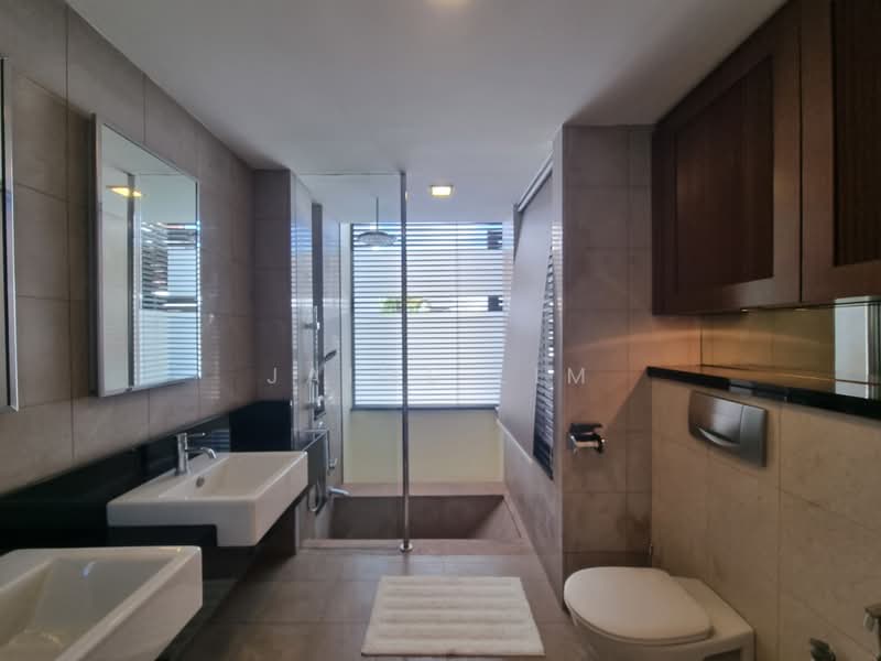 Jalan Remis, , 4 Bedrooms, 3,821 sqft, Semi-Detached House For Sale, by Jaime Lim, 500211549 - Master Bathroom - PropertyGuru.com.sg