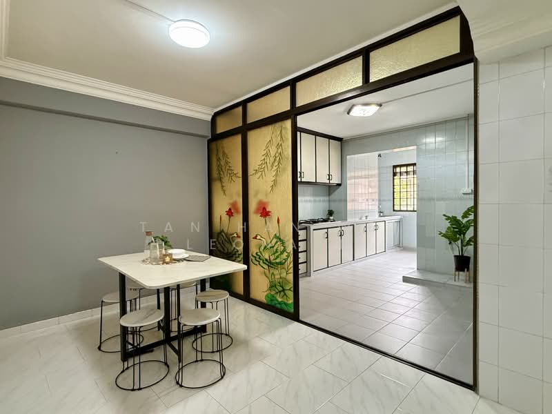 209 Bishan Street 23, 209 Bishan Street 23, 3 Bedrooms, 1,130 sqft, HDB Flat For Sale, by Tan Han Wei Leonard, 500211561 - Dining / Kitchen - PropertyGuru.com.sg