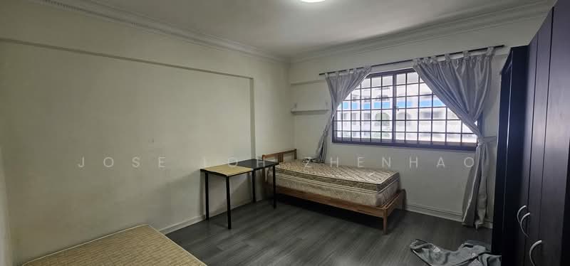 804 Woodlands Street 81, 804 Woodlands Street 81, 3 Bedrooms, 1,572 sqft, HDB Flat For Sale, by Jose Loh Zhenhao, 500211567 - Bedroom - PropertyGuru.com.sg